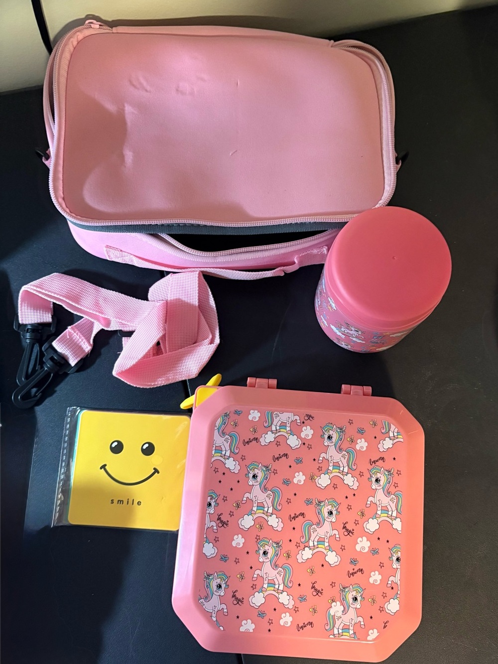 Pink Pony Bento Box - Picture 2 of 6